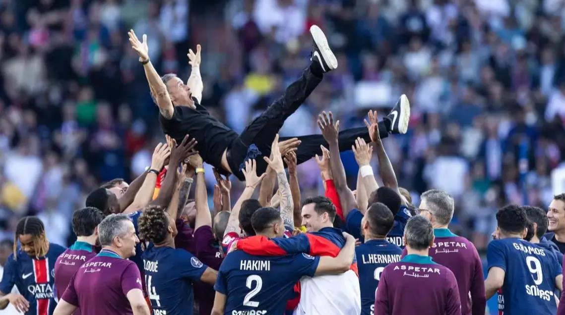 蒂姆重要时刻战术调整,巴黎圣日耳曼带队取胜! 蒂姆重要时刻战术调整,巴黎圣日耳曼带队取胜!